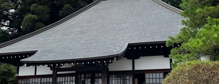 光明寺 is one of Tempat yang Disukai Sigeki.