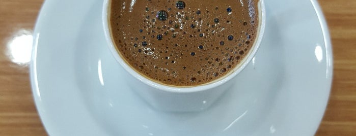 exxtra cafe is one of Posti che sono piaciuti a Müge.