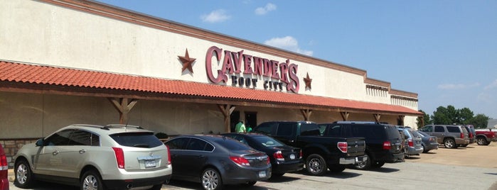 Cavender's is one of Orte, die Adam gefallen.