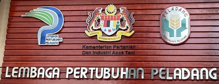 Lembaga Pertubuhan Peladang is one of Kerja.