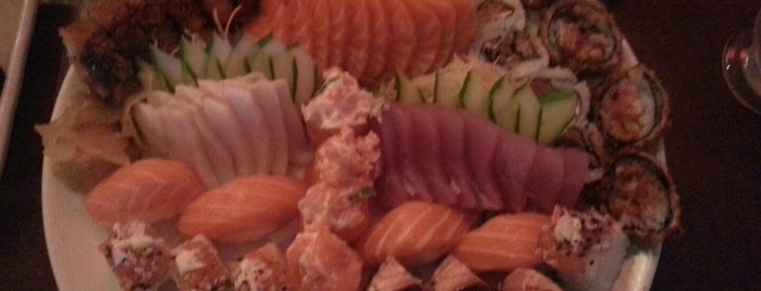 Sushi Shima is one of Mais lugares para comer.
