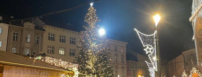 Vánoční trhy is one of สถานที่ที่ Radim ถูกใจ.