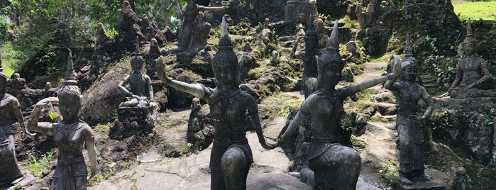 Secret Buddha Garden is one of Koah Samui.