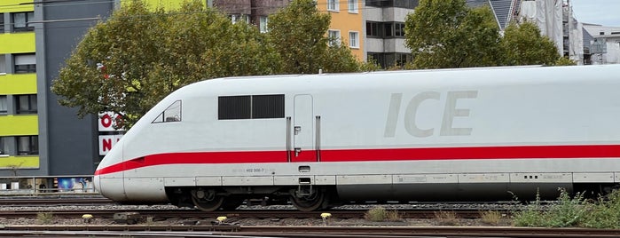 S Köln-Hansaring is one of Bahnhöfe.