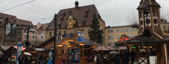 Heilbronner Weihnachtsmarkt is one of Weihnachtsmärkte.