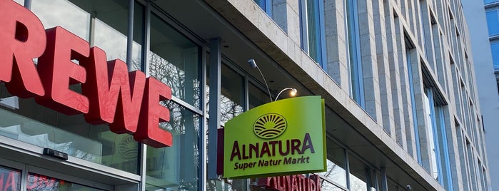 Alnatura is one of bio Einkauf.