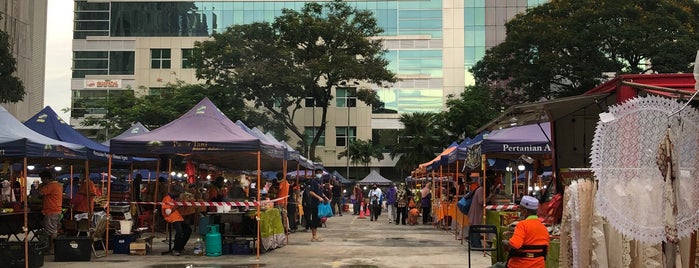Pasar Tani Taman Melawati is one of Market / Downtown / Uptown.