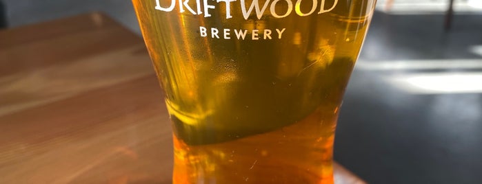 Driftwood Brewing Company is one of Victoria Beer Tour.