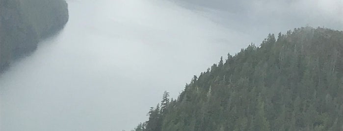 Misty Fjords National Monument is one of Lugares favoritos de Debbie.