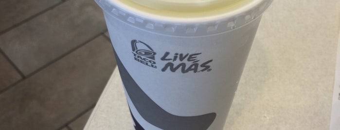 Taco Bell is one of Chesterさんのお気に入りスポット.