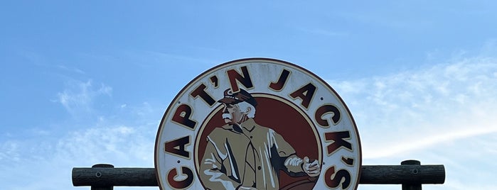 Capt'n Jack's Waterfront Grille is one of Tarpon Springs.