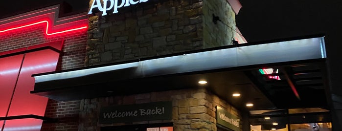 Applebee's is one of 20 favorite restaurants.