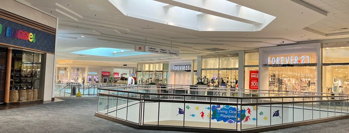 Countryside Mall is one of Tampa.