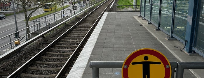 S Adlershof is one of Besuchte Berliner Bahnhöfe.