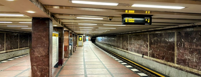 U Mohrenstraße is one of U-Bahn Berlin.