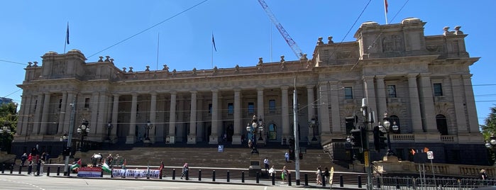 Parliament House of Victoria is one of Lugares favoritos de João.