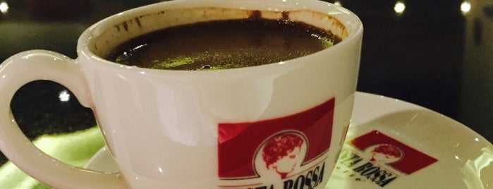 Testa Rossa Caffé is one of İzmir mekanları.