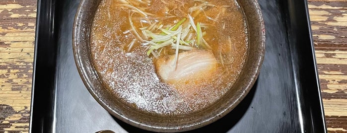 もちもちの木 is one of Food Season 2.