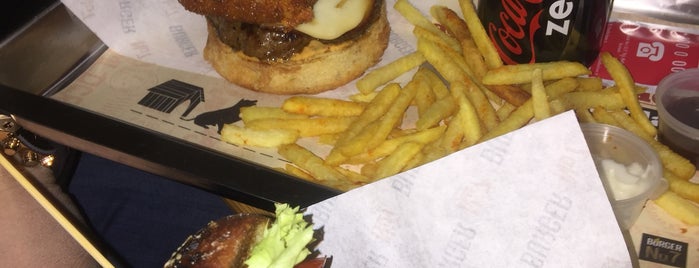 Burger No 7 is one of สถานที่ที่บันทึกไว้ของ Nehir.