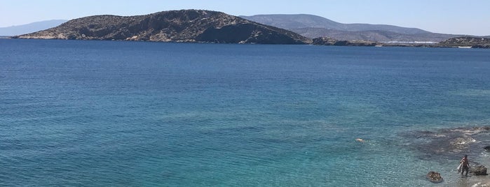 Aligaria Beach is one of Mikres Cyclades.