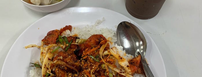 โรงอาหารเก่า is one of ลาดกระบัง's best spots.