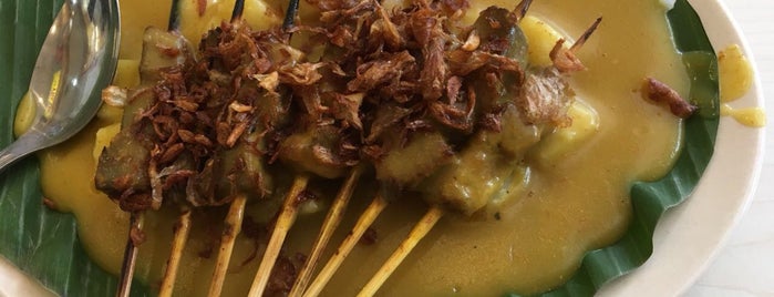 Sate Mak Syukur is one of Most Interesting Places.