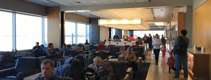 Maple Leaf Lounge is one of Priority Pass Lounges (NA).