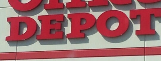 Office Depot - CLOSED is one of Tempat yang Disukai Angelle.