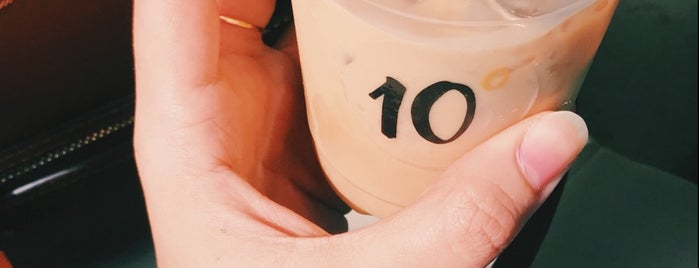10° Sweets & Bakery is one of Khobar.