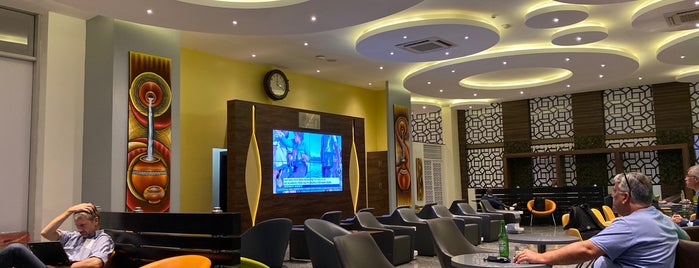Pearl Lounge is one of star alliance &affiliated lounges.