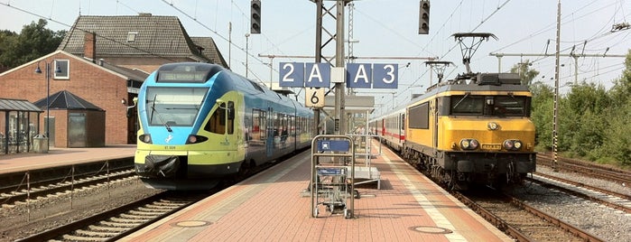 Bahnhof Bad Bentheim is one of Lugares favoritos de Dmitry.