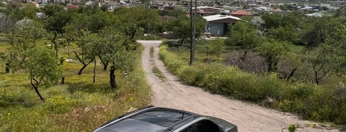 Akkaya Bağları is one of สถานที่ที่ Sadık ถูกใจ.