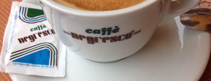 Caffè Negresco is one of Ericka 님이 좋아한 장소.