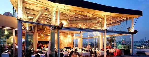 360 İstanbul is one of Istanbul Best Dine & View.