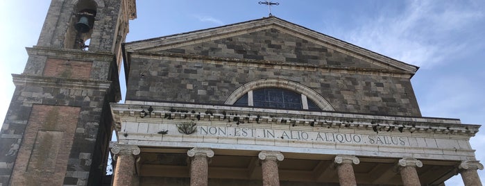 Cattedrale di San Salvatore is one of Orte, die Akhnaton Ihara gefallen.