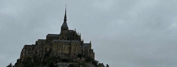 Le Mont-Saint-Michel is one of Best places ever.