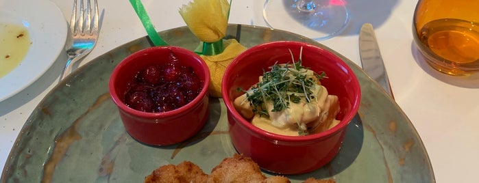 Brasserie "1806" is one of Must-visit Food in Düsseldorf.