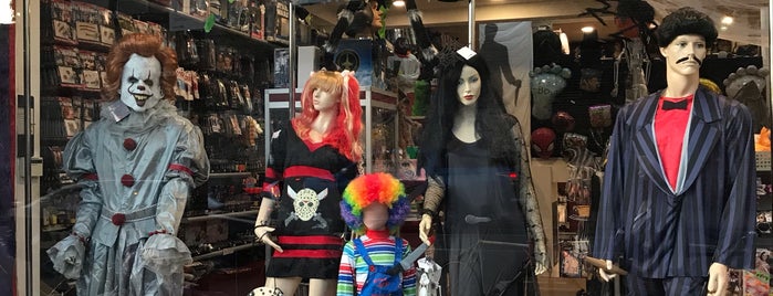 Halloween shops