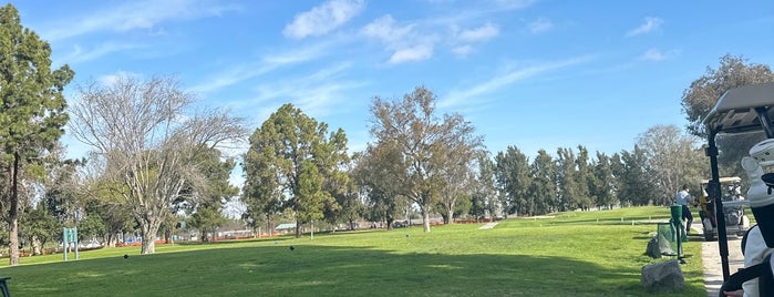 Mile Square Golf Course is one of Golfin' the Suburbs.