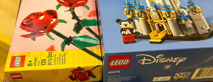 The LEGO Store is one of Overseas’ Memory.