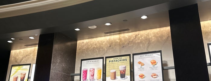 Starbucks is one of Vegas breakfast.