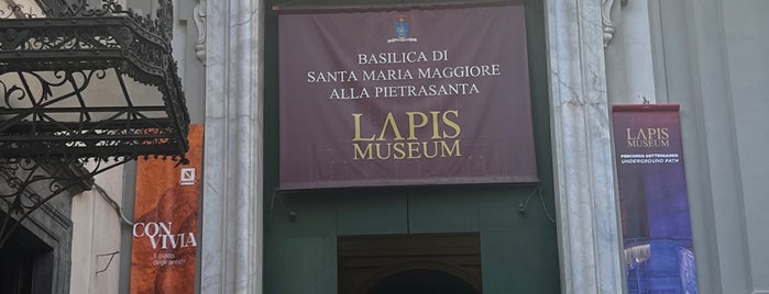 Santa Maria Maggiore Della Pietrasanta is one of Naples (Неаполь).