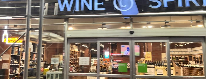 Morton Williams Wine & Spirits is one of Wine Stores NYC.