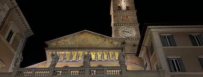 Basilica di Santa Maria in Trastevere is one of Italia.