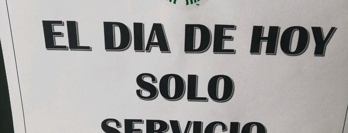 Starbucks is one of Tempat yang Disukai Maria Jose.