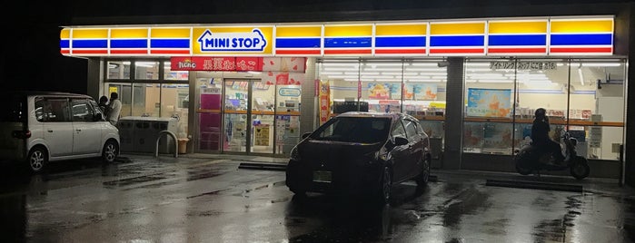 Ministop is one of 兵庫県阪神地方北部のコンビニエンスストア.