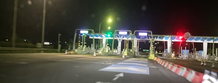 Kagoshima Toll Gate is one of 全国高速道路網上の本線料金所.
