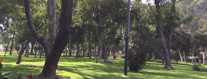 Parque España is one of Parques en Surco.