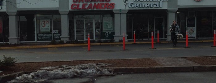 Organic Cleaners is one of สถานที่ที่ Persephone ถูกใจ.