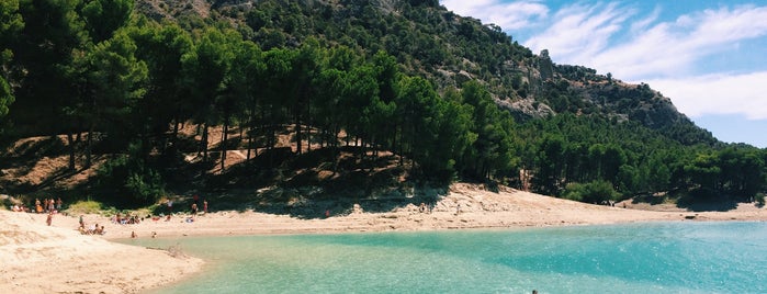 Pantano Conde De Guadalhorce is one of Descubriendo el Paraje Natural de El Chorro.